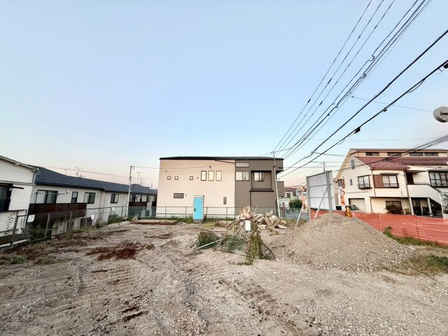 板橋区西台2丁目　建築条件無し売地　全2区画