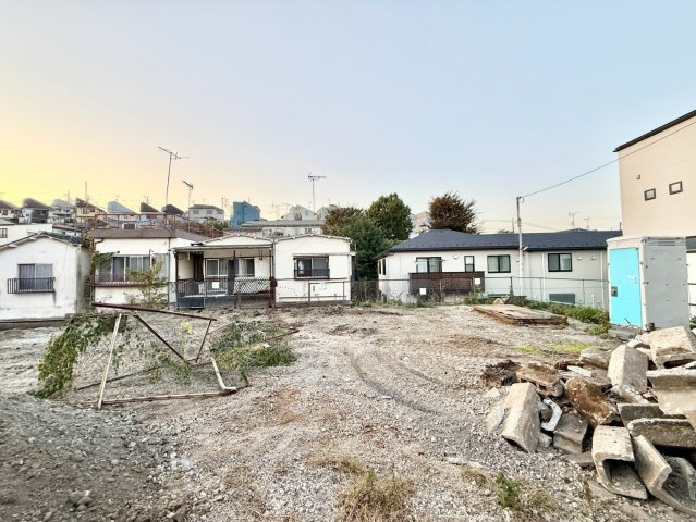 板橋区西台2丁目　建築条件無し売地　全2区画の外観|2025.11.07撮影

現地ご見学希望・資料請求などお気軽にお問い合わせ下さい！
03-5990-5201