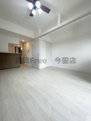 【居間・リビング】 | Luxe布施北Ⅲ　仲介手数料無料