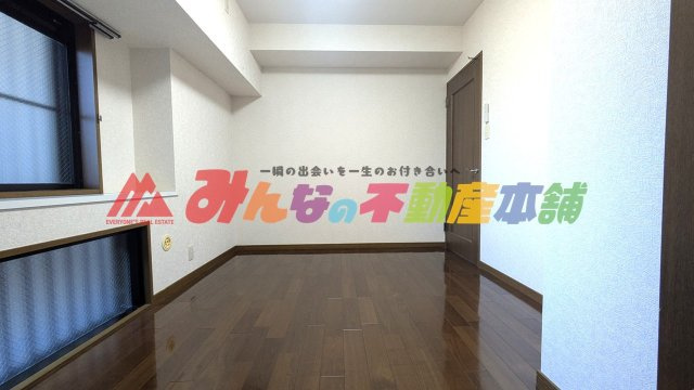 ネオハイツ国分の洋室