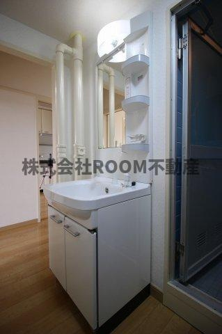 アイン都城の独立洗面台|独立洗面台あり、毎朝おしゃれに忙しい女性の方におすすめです