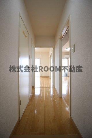 アイン都城の内装|明るい色調の室内です