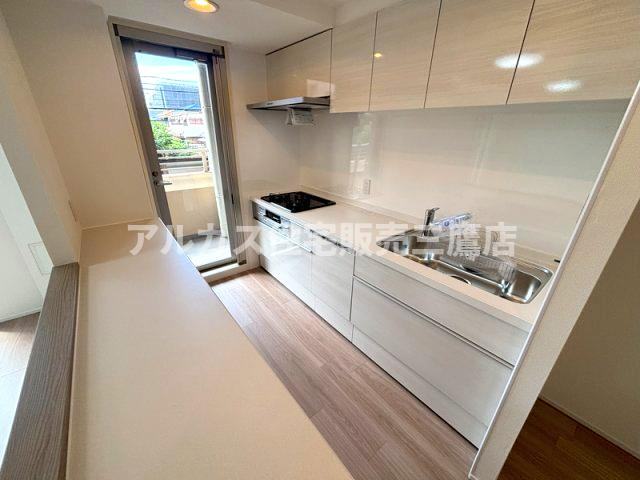 グランスイート三鷹下連雀 のキッチン