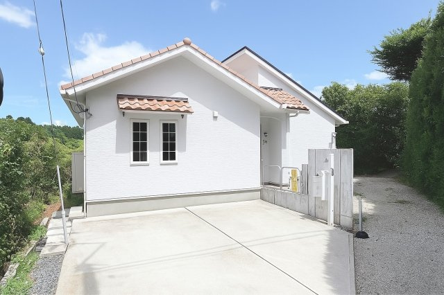 築浅！コの字平屋！中古戸建！の外観