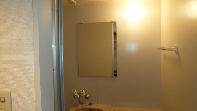 リエス西船橋のその他|お風呂に鏡が御座います