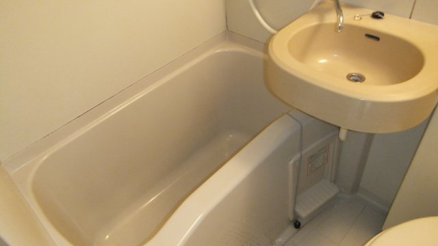 リエス西船橋の浴室|お風呂です