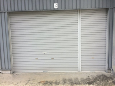 【外観】 | ガレージさとⅠ | ガレージ正面画像