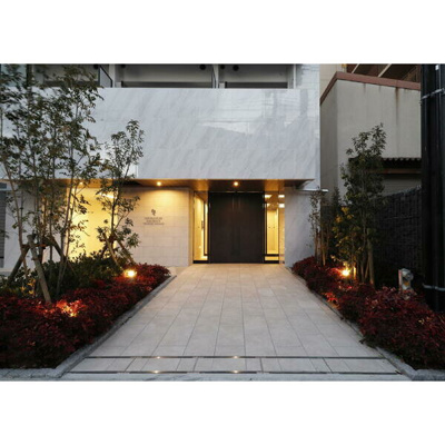 【エントランス】 | DOUBLE NINE RESIDENCE TENNOJIMINAMI | 落ち着いたエントランスです