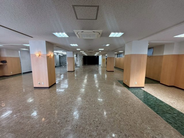 【反町】国道1号線沿い　5階部分事務所　想定利回り7.91％ の画像