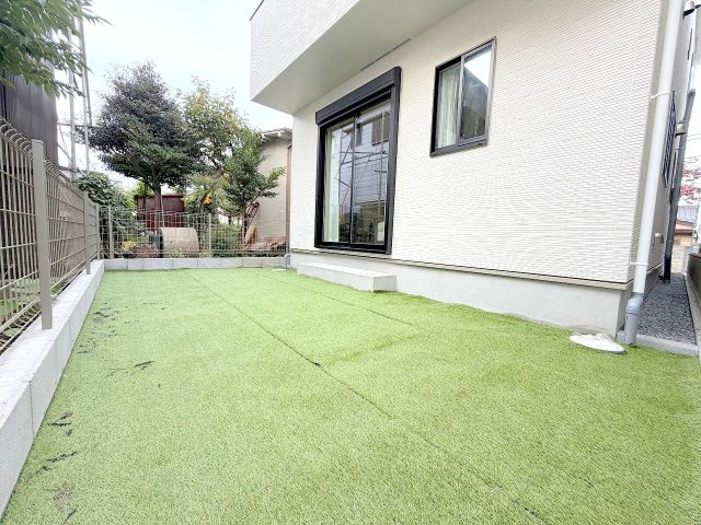 昭島市拝島町2丁目全2棟　新築分譲の庭