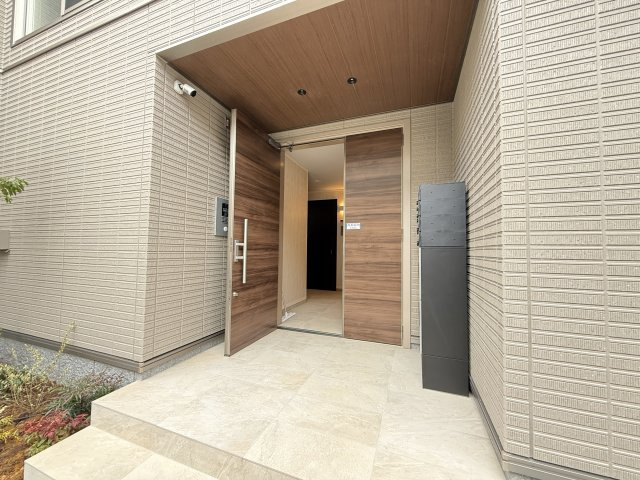 シャーメゾン グラースⅡのエントランス