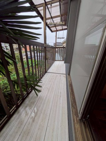 【バルコニー】