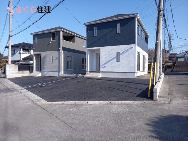 クレイドルガーデン真岡市台町第８　１号棟の前面道路含む現地写真|こちらも6ｍあります