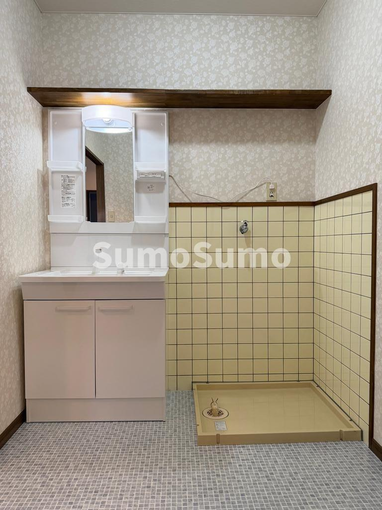 ラメール松江の洗面所|明るい洗面所です