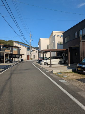 【前面道路含む現地写真】 | 鳥取市浜坂1丁目戸建て