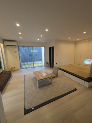 【居間・リビング】 | 鳥取市浜坂1丁目戸建て