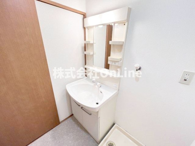 【玄関】 | メゾンプチチェリー