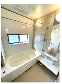 大津市仰木の里東１丁目中古戸建の浴室