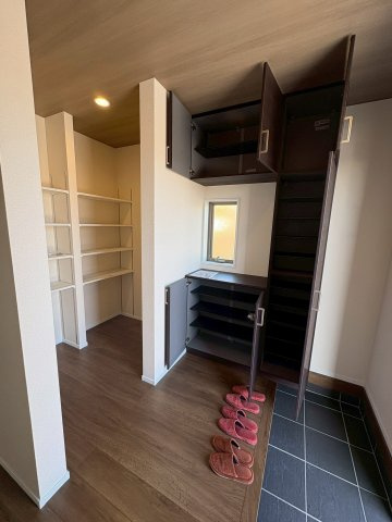 【玄関】の画像