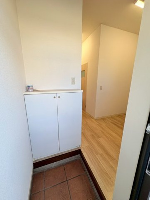 【玄関】 | メゾンドアーサⅡ