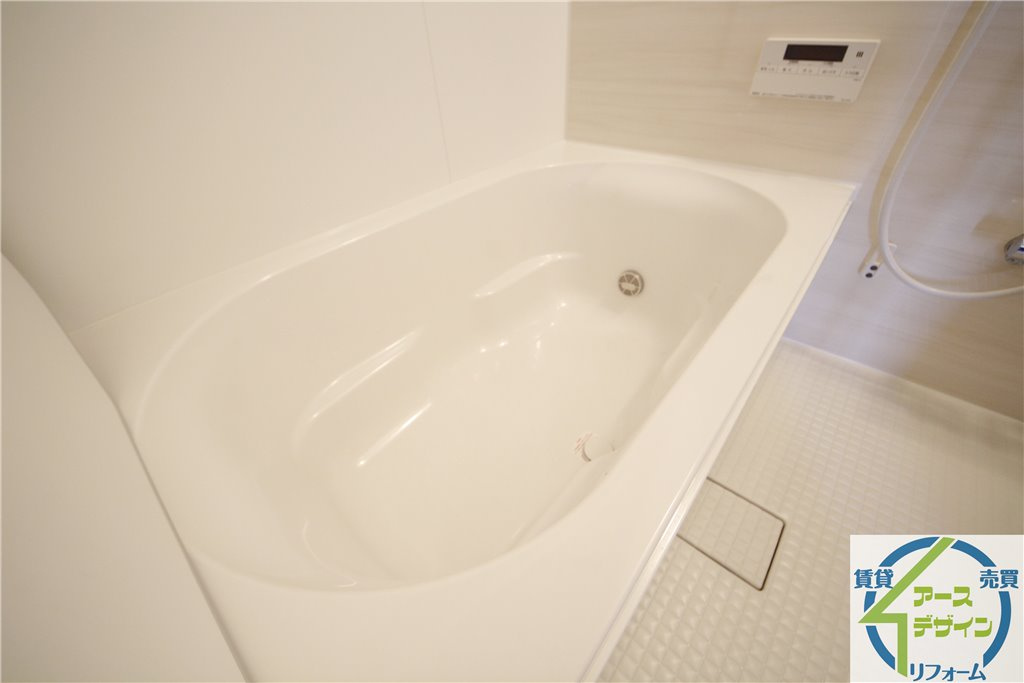 Jackson Street 521の浴室