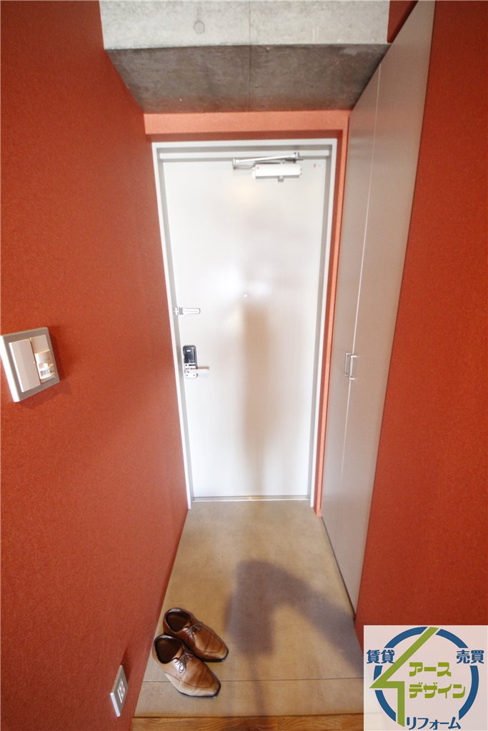 Jackson Street 521の玄関