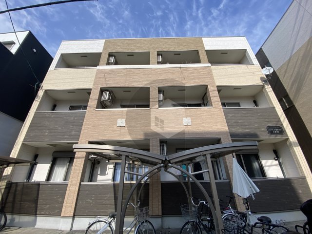 フジパレス城東諏訪2番館の外観