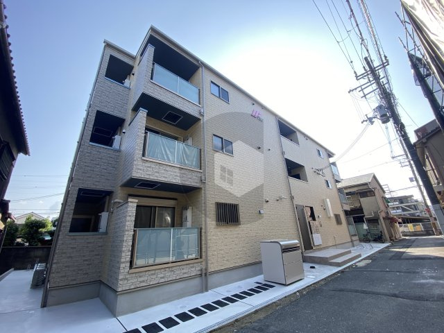 ルナテラス近大前の外観