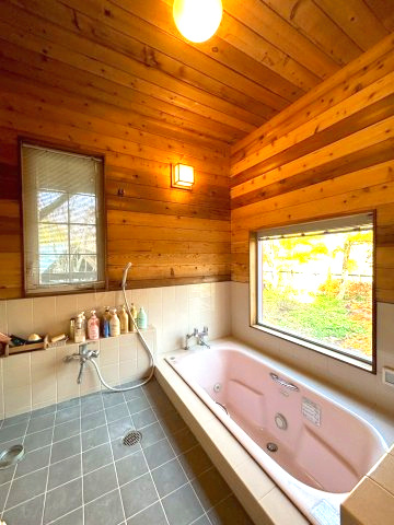 中古戸建　上水内郡飯綱町大字高坂の浴室