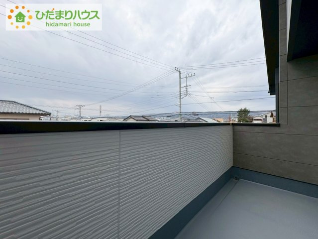 日立市東町3期　新築戸建　2号棟のバルコニー|広々としたバルコニー。お洗濯物もぜーんぶ干せちゃいます！！