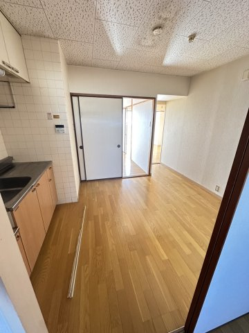 佐賀市木原２丁目の賃貸マンションの居間・リビング