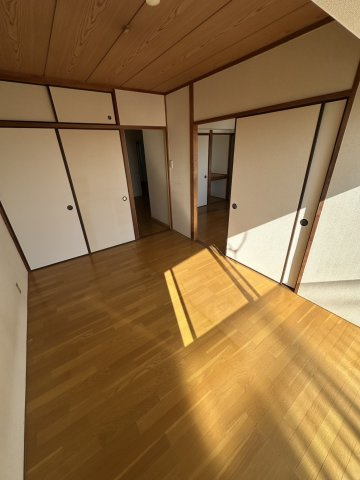 佐賀市木原２丁目の賃貸マンションの洋室