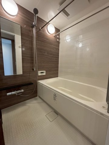 サンメゾン新金岡レジデンシャルの浴室