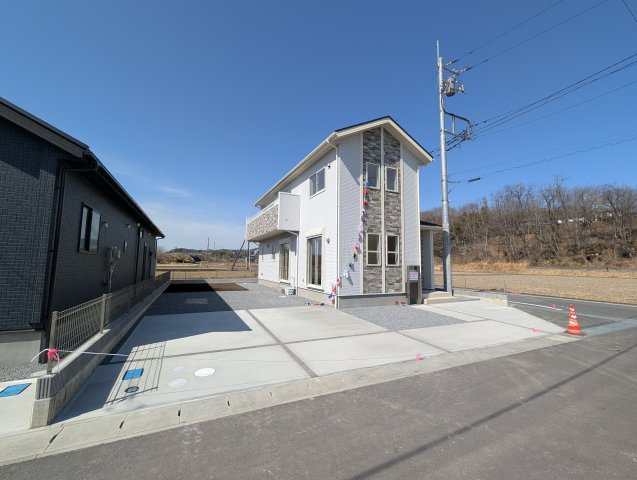 【前面道路含む現地写真】 | ブルーミングガーデン安中市板鼻ー①