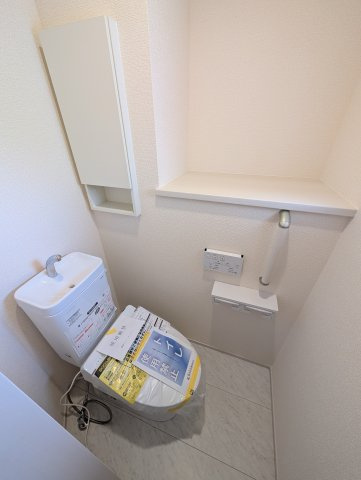 【トイレ】 | ブルーミングガーデン安中市板鼻ー① | 2階のトイレ♪