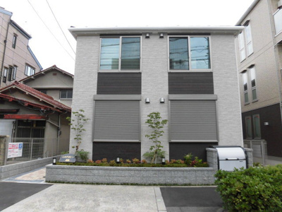 【外観】 | ラパン | 白を基調とした清潔感のある外観です