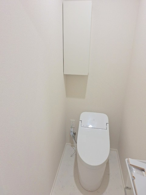 クラスペディア神楽坂のトイレ|★温水洗浄便座付きタンクレストイレ★