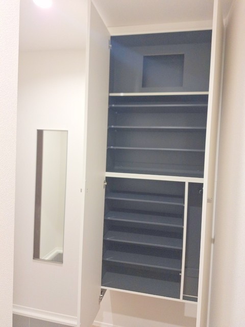 クラスペディア神楽坂の玄関|★トールタイプのシューズＢＯＸ★