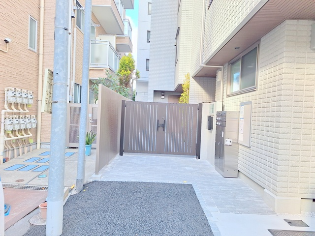 クラスペディア神楽坂のエントランス|★外観エントランス★