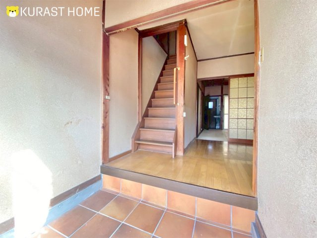 向日市鶏冠井町東井戸　貸家の玄関