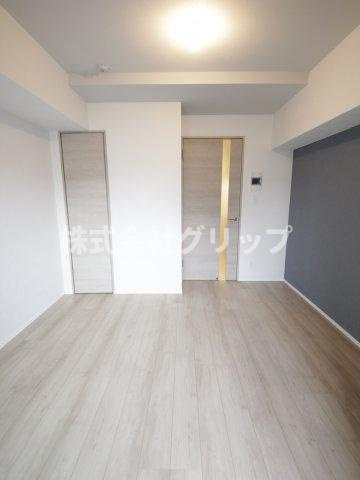 LEXE横濱関内の居間・リビング