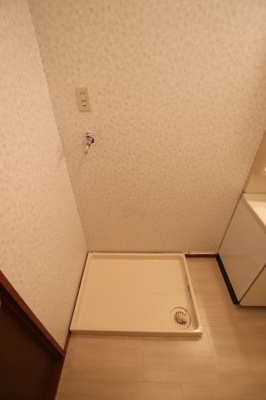 【設備】 | ヴィラ狭山 | 室内洗濯機置場