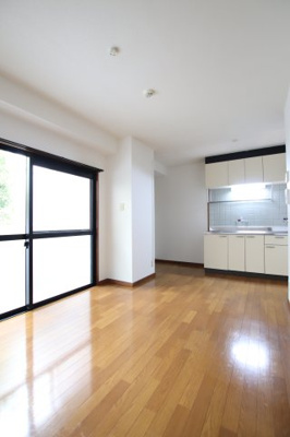 【居間・リビング】 | ヴィラ狭山