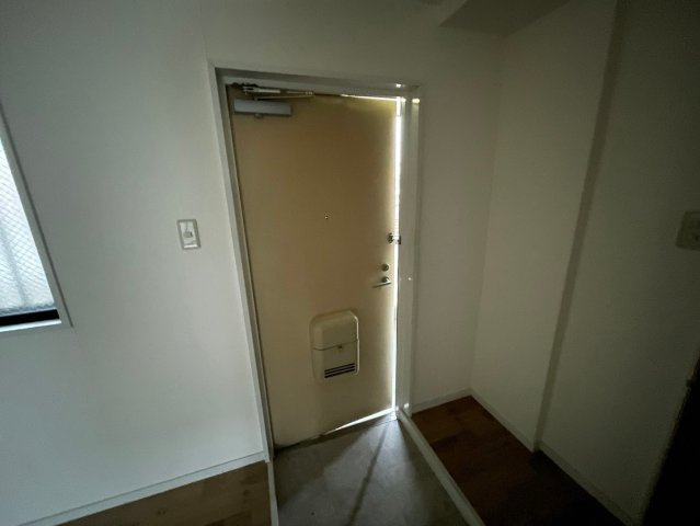 第二ハイツ中山の玄関