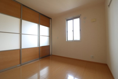 【洋室】 | アーバンヒルズ