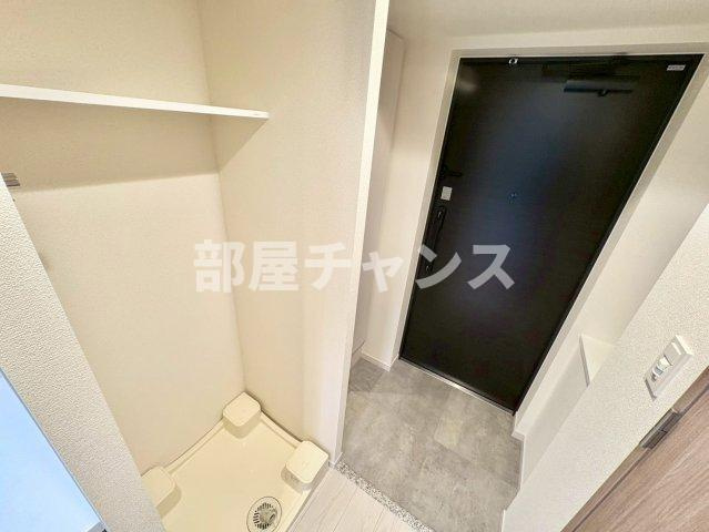 プレサンス東別院セレニスの玄関