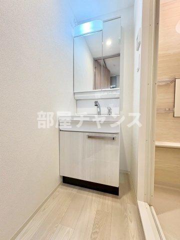 プレサンス東別院セレニスの独立洗面台