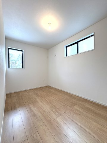 The Shonan Balance –海と街の中間に暮らす家 –の洋室