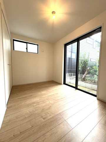 The Shonan Balance –海と街の中間に暮らす家 –の洋室