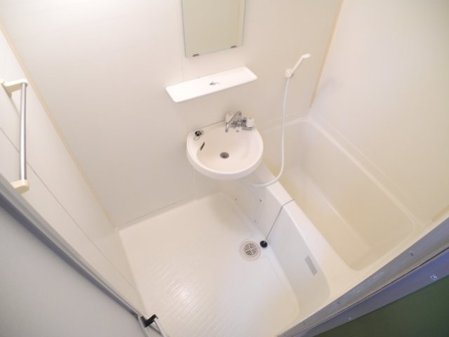 プチメゾン小川の浴室|※室内画像は別号室のもの